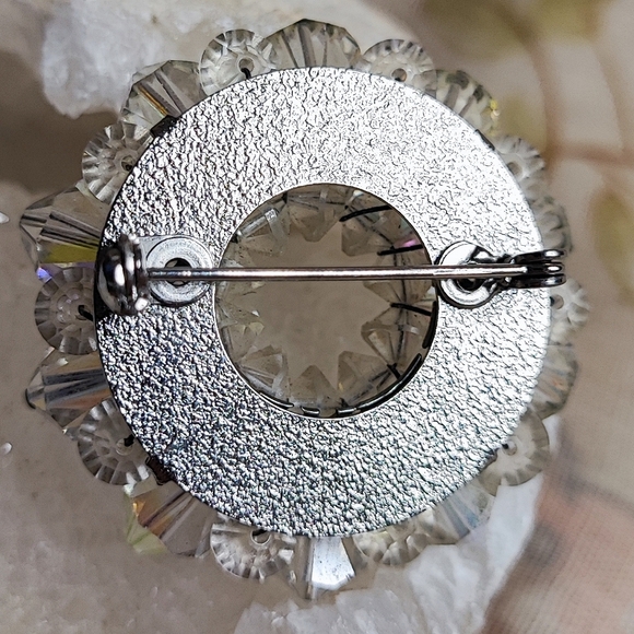 Clear Aurora Borealis Bicone Crystal Large Silver Tone Round Vintage Brooch EUC - Picture 2 of 11